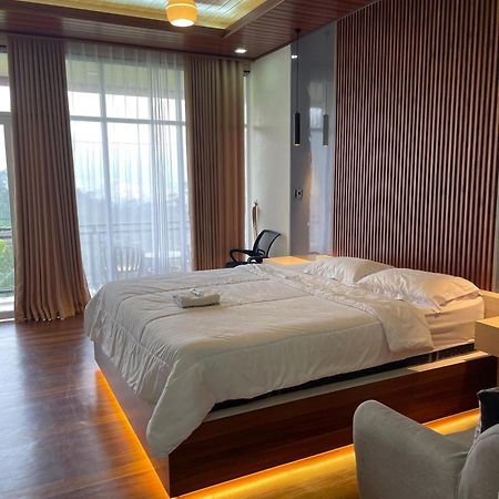 Pojok Kahyangan Homestay And Cabin Kejajar エクステリア 写真